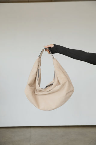 CLASSY TOTE BAG