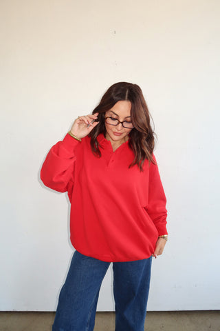COLLARED BUTTON SWEATSHIRT