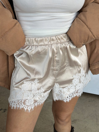 LACEY SHORTS