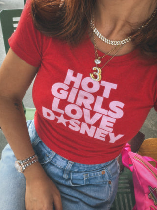 HOT GIRLS LOVE D*SNEY