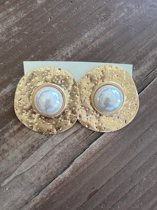 GOLD PEARL EARRINGS