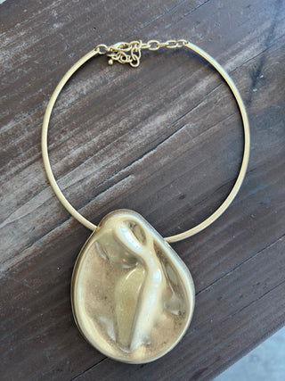 GOLD CHOCKER