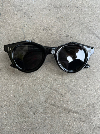 GEO SUNNIES
