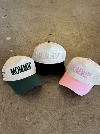 MOMMIN' TRUCKER HATS