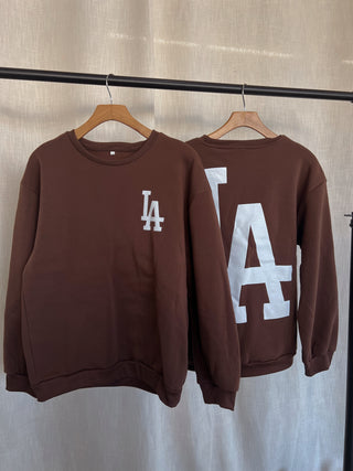 LA CREWNECK//BROWN